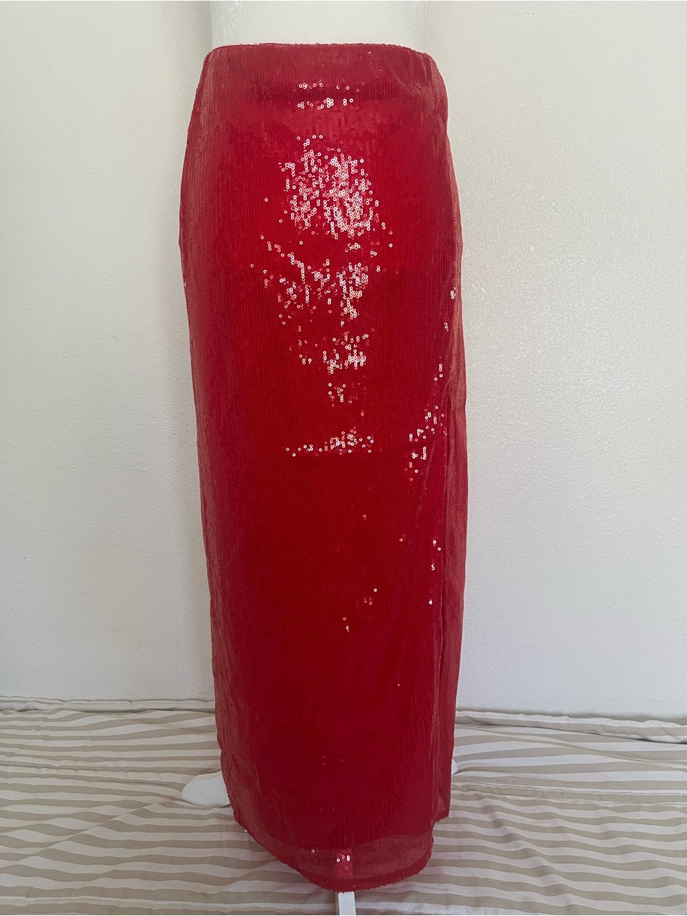 ✨ A New Day Red Sequin Skirt | Size XS | Midi to Maxi Length on Petite Frames - Picture 3 of 13